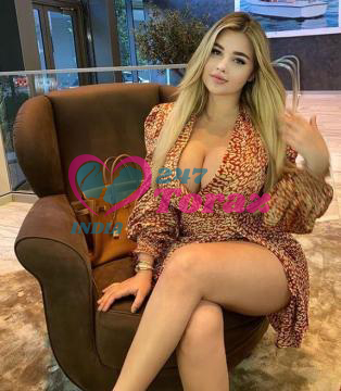 DelhiCall Girls  in Paharganjin   9999088516 Escorts ServiCes Women Seeking Men  
