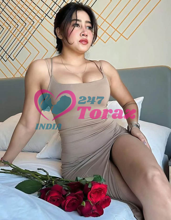 DelhiCall Girls in Mukherjee Nagar    9999088516    Escorts ServiCes Women Seeking Men 